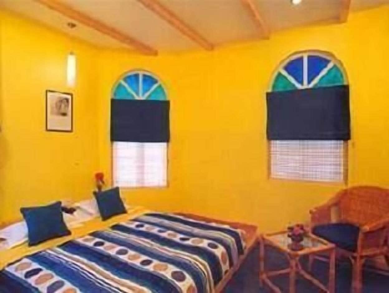 Varca Palms Beach Resort エクステリア 写真