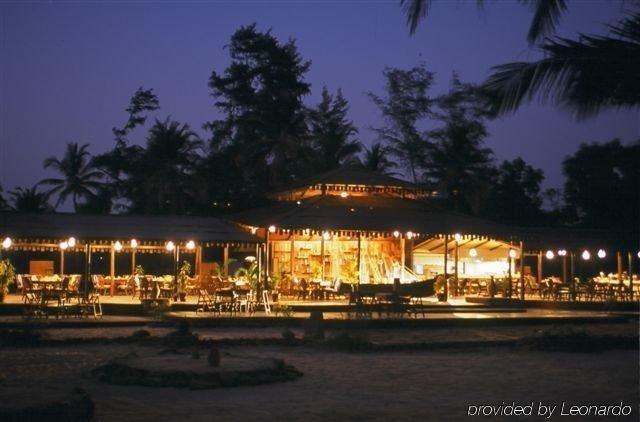 Varca Palms Beach Resort エクステリア 写真