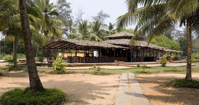 Varca Palms Beach Resort エクステリア 写真