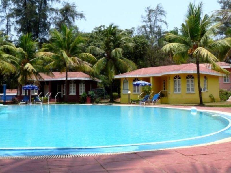 Varca Palms Beach Resort エクステリア 写真