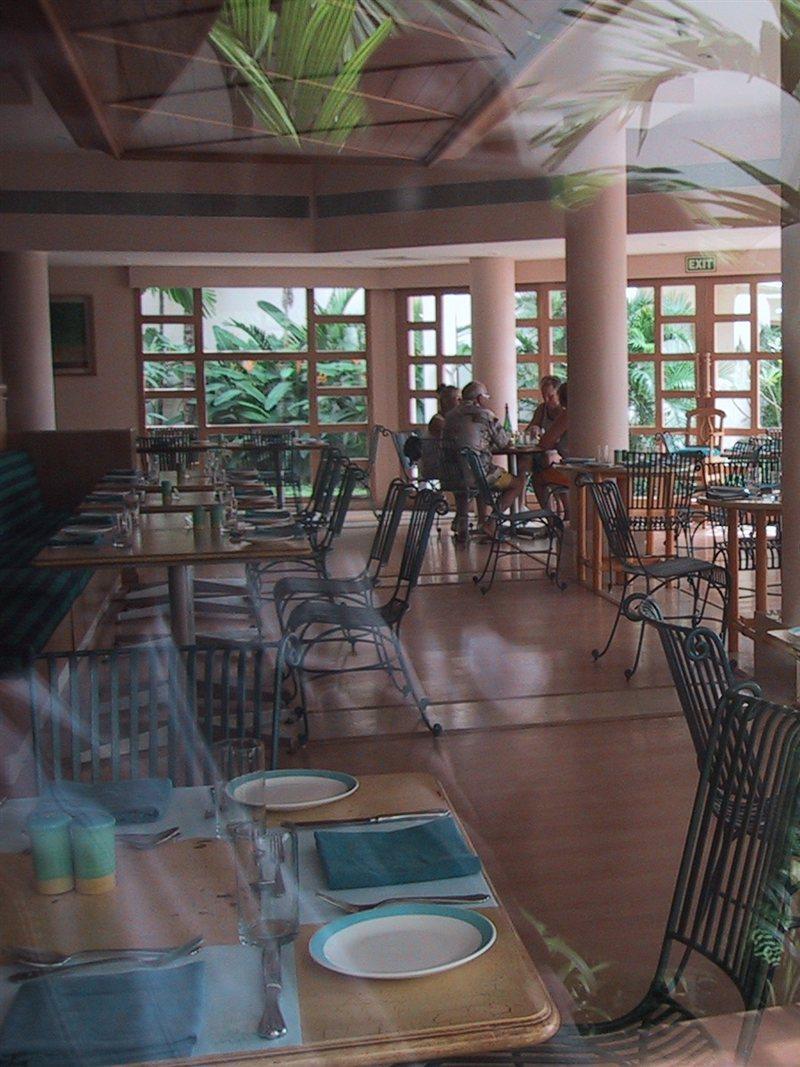 Varca Palms Beach Resort エクステリア 写真